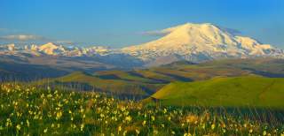 Der Elbrus ist der höchste und bekannteste Berg des Kaukasus. Foto: AdobeStock