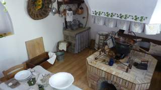 Historische Kücheneinrichtung im Ökomuseum "I Mistirs" in Paularo.